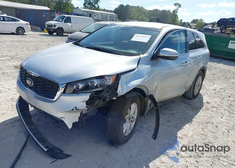 2019 Kia Sorento 2.4L Lx from USA, damaged, VIN 5XYPG4A36KG516810